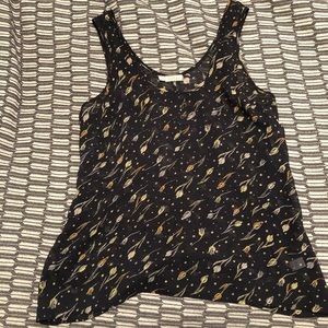 Silky top with floral pattern